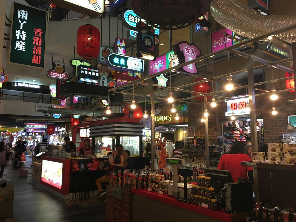 Rainbow Service Suite At Times Square Kuala Lumpur Exteriör bild