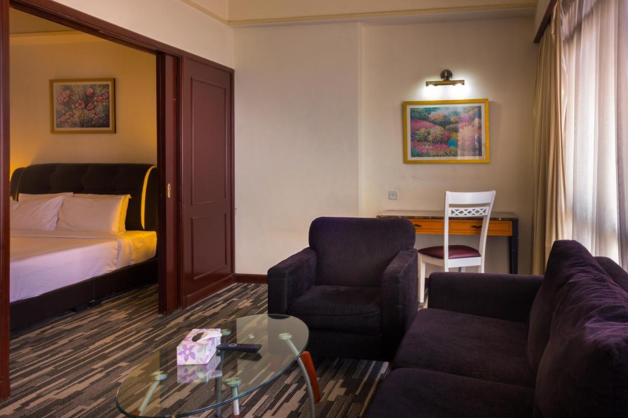 Rainbow Service Suite At Times Square Kuala Lumpur Exteriör bild